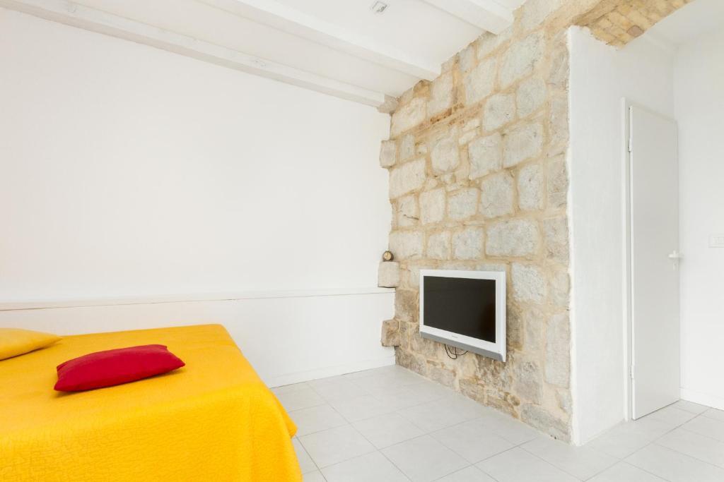 Eco Old Town Beach Split Room photo